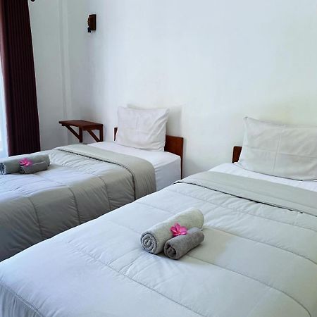 Mango Room Mandalika Kuta  Exterior photo