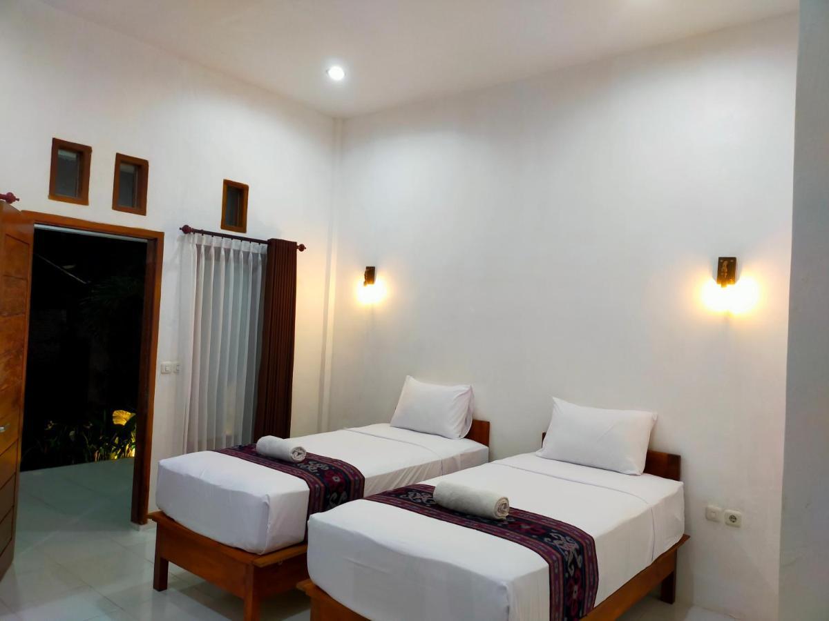 Mango Room Mandalika Kuta  Exterior photo