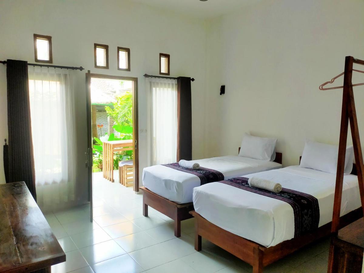 Mango Room Mandalika Kuta  Exterior photo